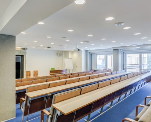 Osaamistehdas Kokoustilat - Kokoustila Punavuori – Auditorio Roba